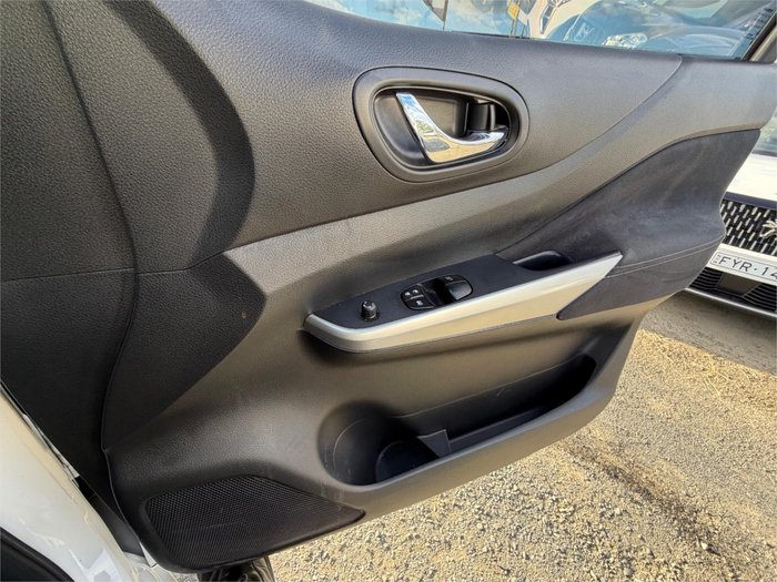 2019 NISSAN NAVARA RX (4x2) D23 SERIES III MY18 White