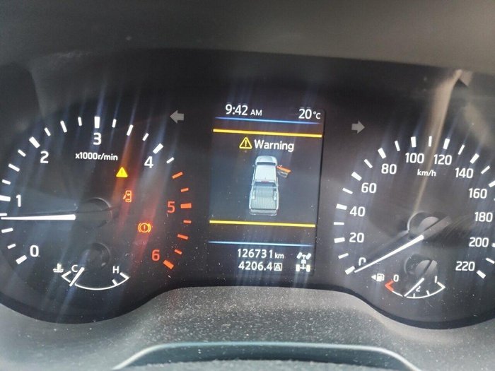 2020 Nissan Navara ST