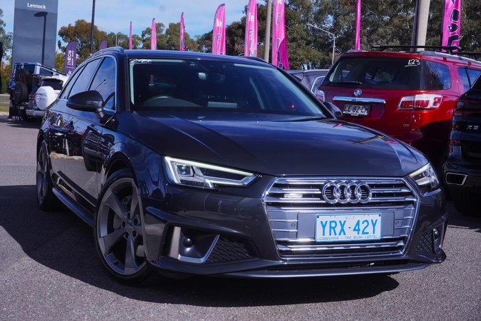 2019 Audi A4 45 TFSI S line