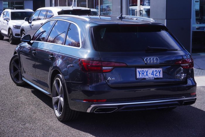 2019 Audi A4 45 TFSI S line