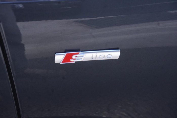 2019 Audi A4 45 TFSI S line