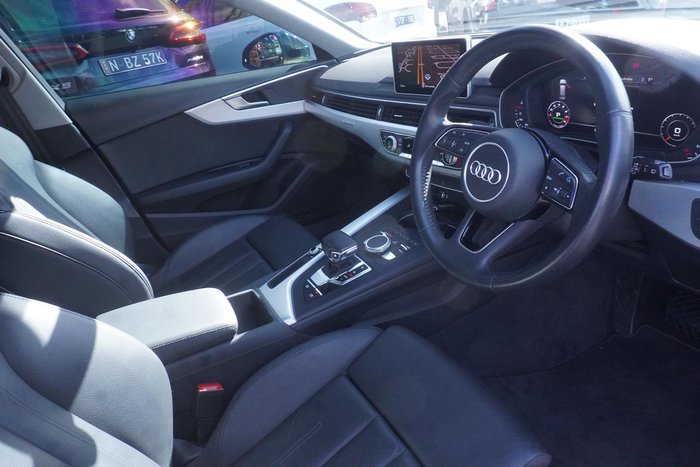 2019 Audi A4 45 TFSI S line