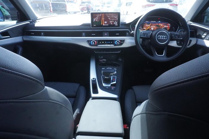 2019 Audi A4 45 TFSI S line