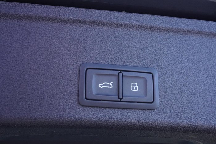 2019 Audi A4 45 TFSI S line