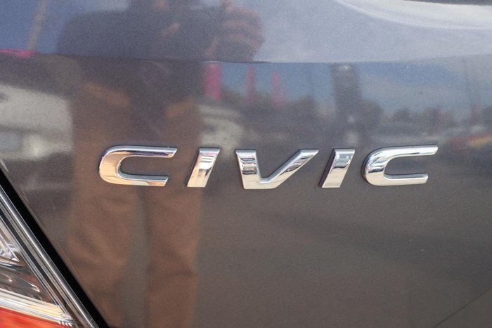 2017 Honda Civic VTi-S