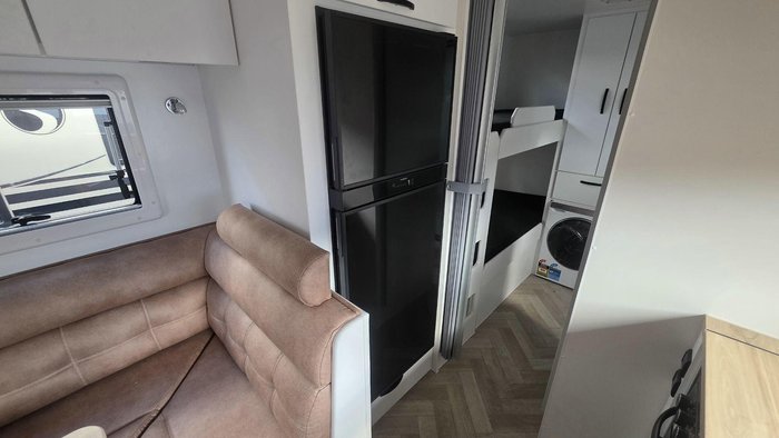 2026 Leader Caravans 2110_C_K1e5b_T Gold Le 21'10