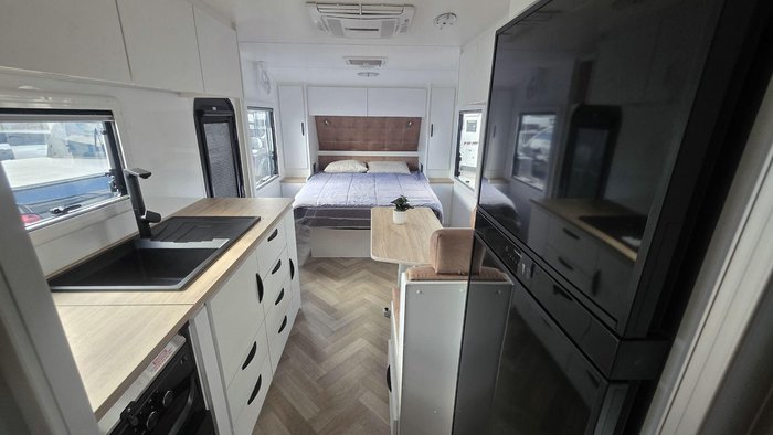 2026 Leader Caravans 2110_C_K1e5b_T Gold Le 21'10