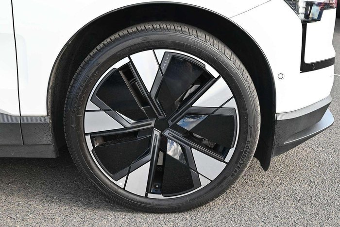 2024 Volvo EX30 Twin Motor Performance Ultra
