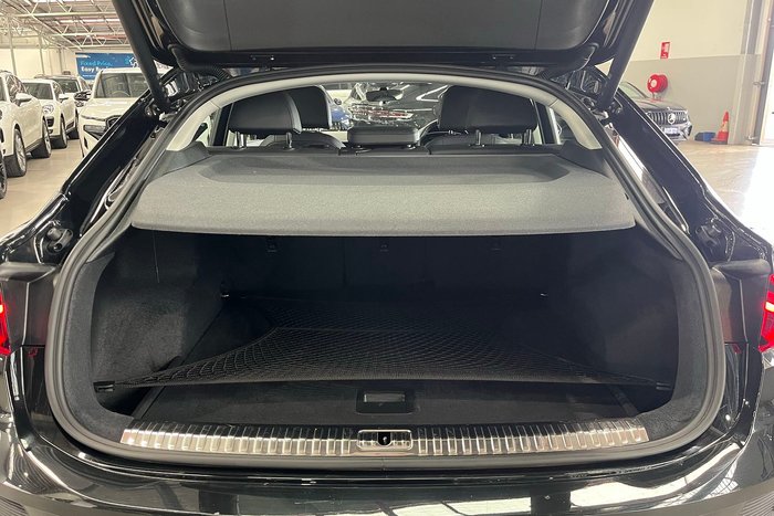 2024 Audi Q3 35 TFSI S line