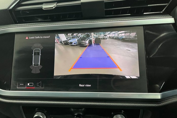 2024 Audi Q3 35 TFSI S line