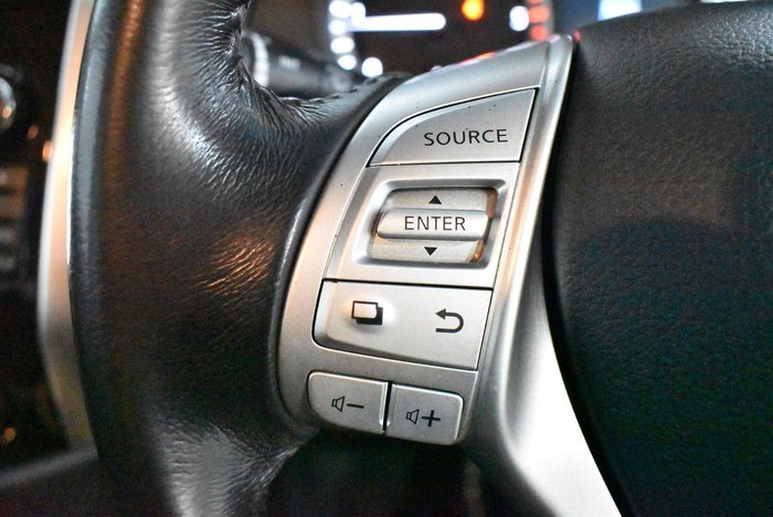 2019 Nissan Navara ST