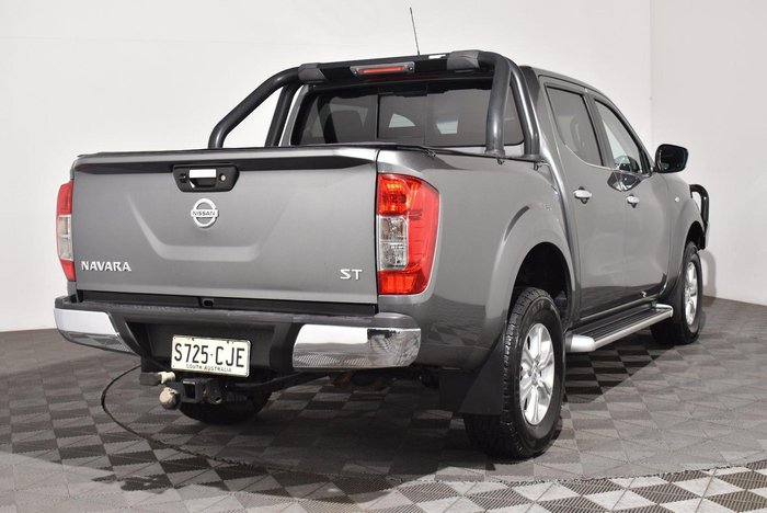 2019 Nissan Navara ST