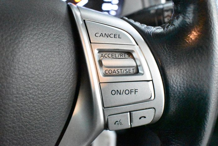 2019 Nissan Navara ST