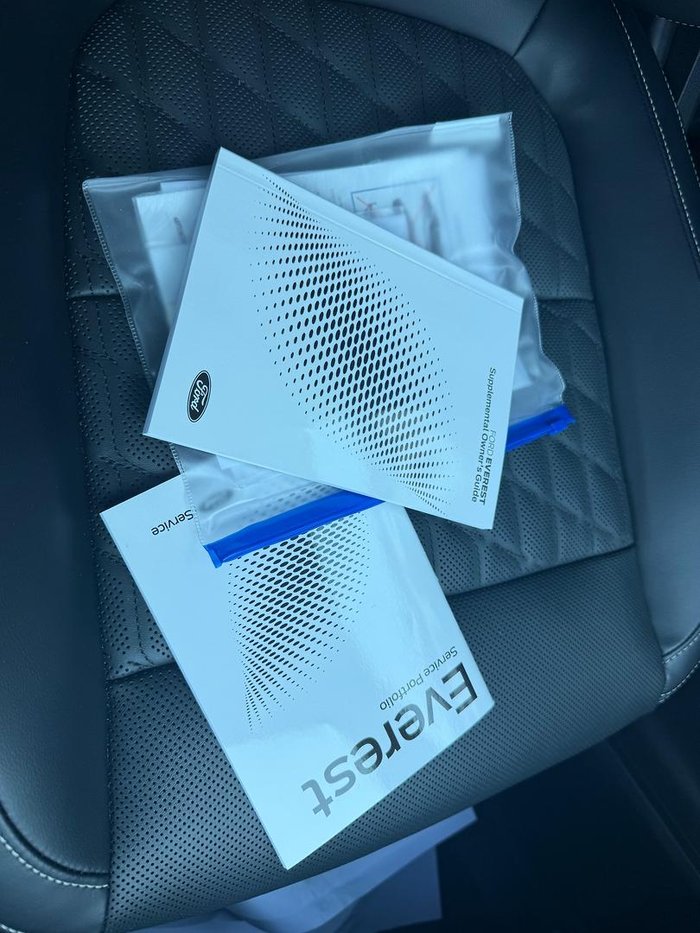 2025 Ford Everest Platinum