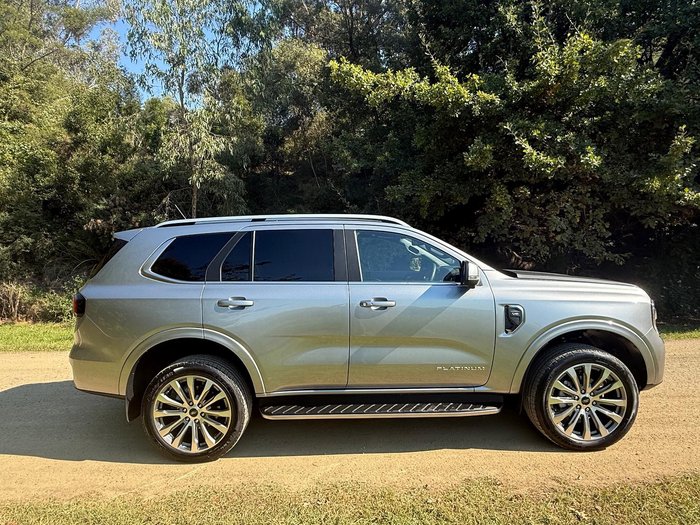 2025 Ford Everest Platinum