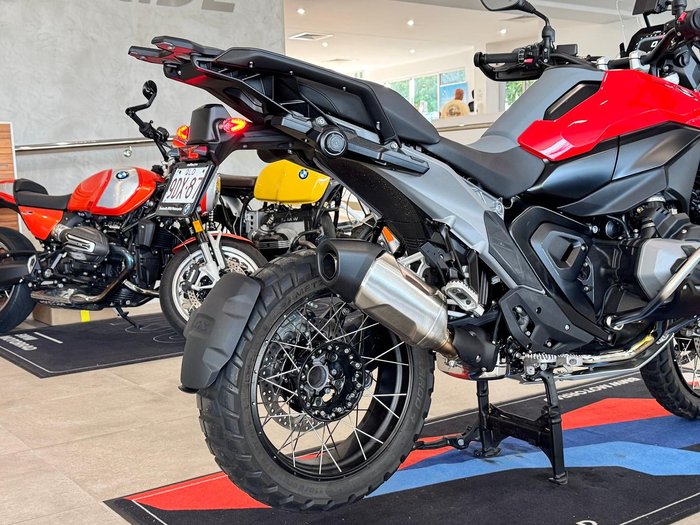 2025 BMW Motorrad R 1300 GS R 1300 Red