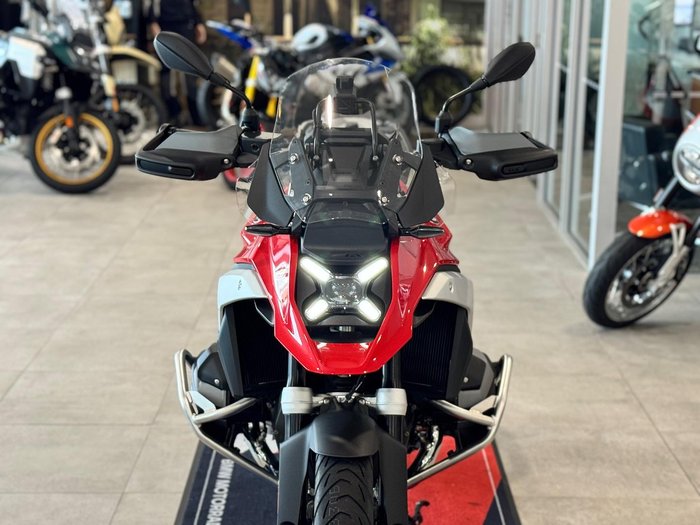 2025 BMW Motorrad R 1300 GS R 1300 Red