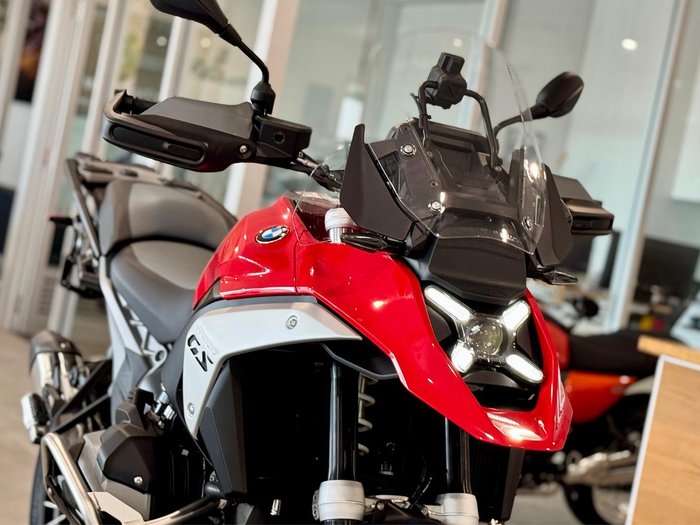 2025 BMW Motorrad R 1300 GS R 1300 Red