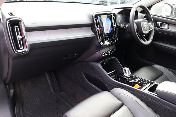 2020 Volvo XC40 T4 Inscription