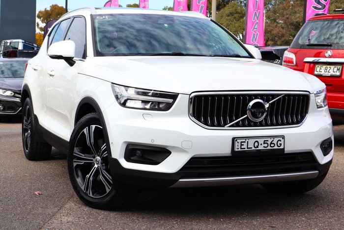 2020 Volvo XC40