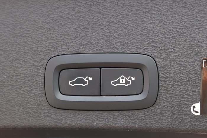 2020 Volvo XC40 T4 Inscription