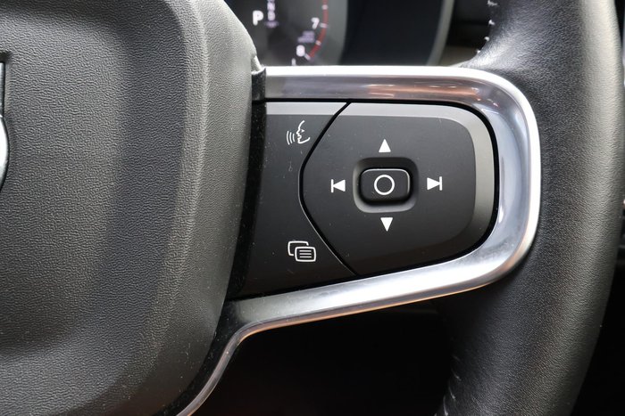 2020 Volvo XC40 T4 Inscription