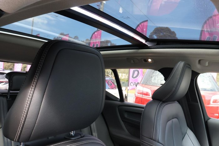 2020 Volvo XC40 T4 Inscription