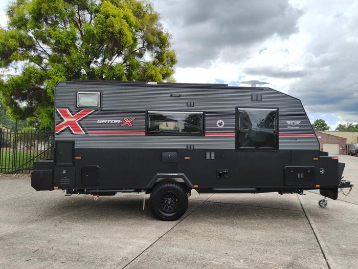 2026 JB Caravans Gator-X 17'10 Rd L-Shape Lounge