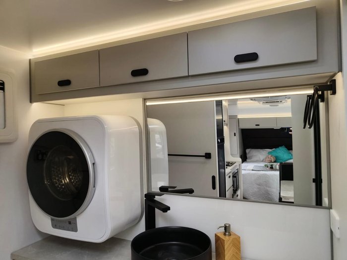 2026 JB Caravans Gator X 17'10 Rear Door L-Shape Lounge