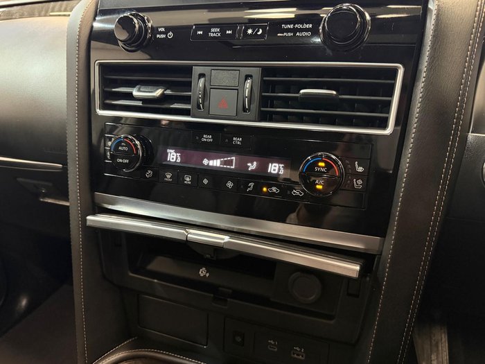 2025 Nissan Patrol Ti-L