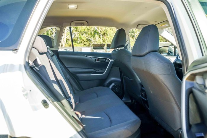 2024 Toyota RAV4 GX