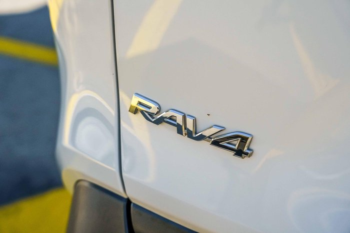 2024 Toyota RAV4 GX