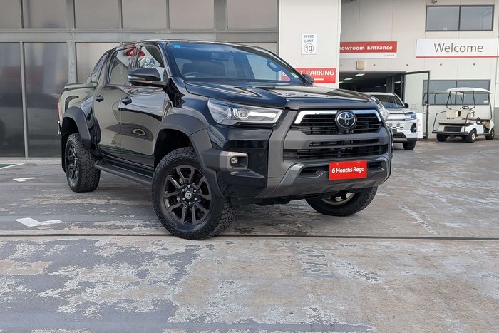 2023 Toyota Hilux Rogue
