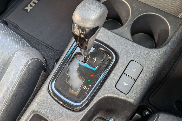 2023 Toyota Hilux Rogue