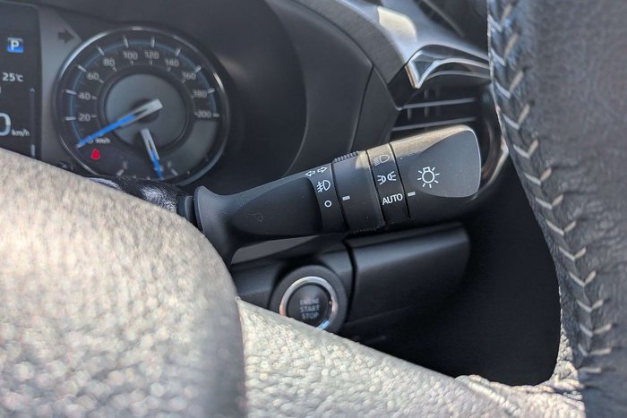 2023 Toyota Hilux Rogue