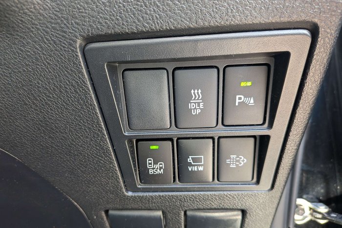 2023 Toyota Hilux Rogue