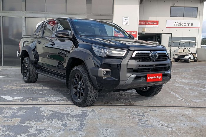 2023 Toyota Hilux Rogue
