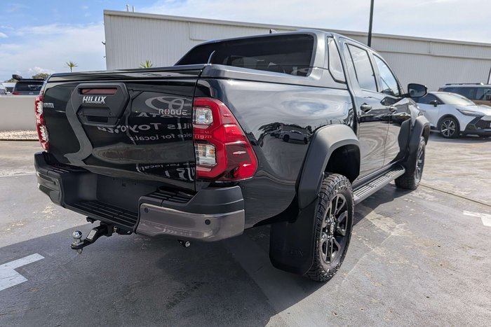 2023 Toyota Hilux Rogue