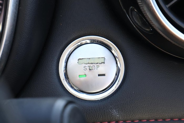 2022 MG HS Vibe