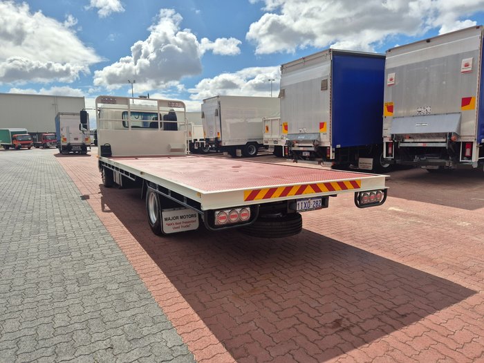 2011 Hino FD 1124-500 Series 6 Ton Tray