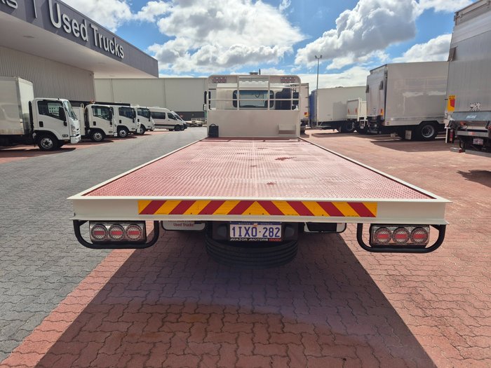 2011 Hino FD 1124-500 Series 6 Ton Tray