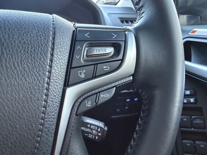2023 Toyota Landcruiser Prado VX