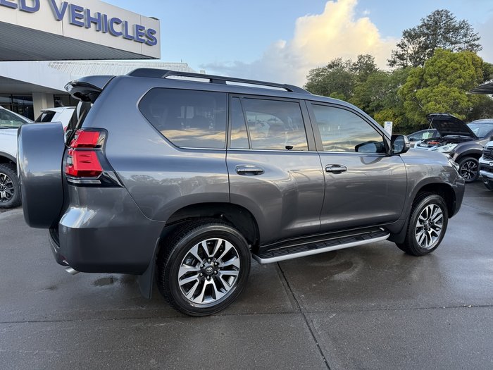 2023 Toyota Landcruiser Prado VX