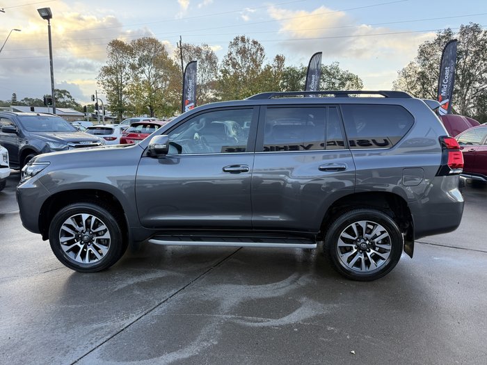 2023 Toyota Landcruiser Prado VX