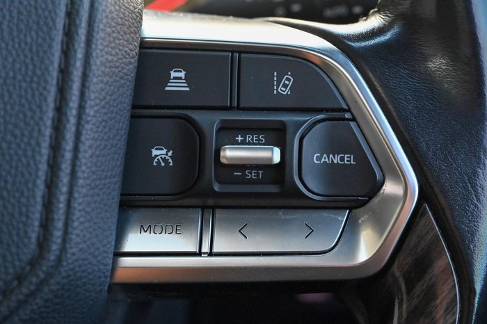 2022 Toyota Landcruiser Sahara FJA300R 4X4 Dual Range Crystal Pearl