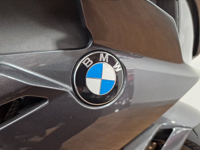 2022 BMW Motorrad S 1000 RR Black