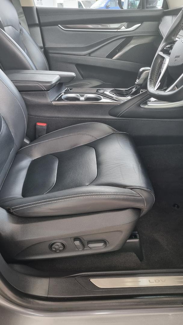 2023 LDV D90 Executive