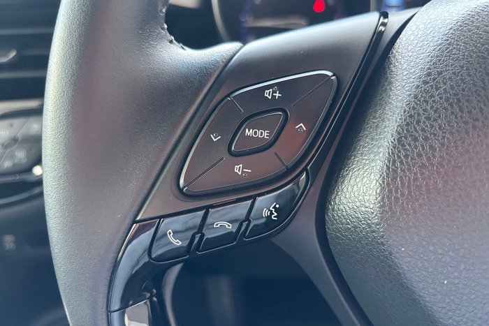 2022 Toyota C-HR GXL