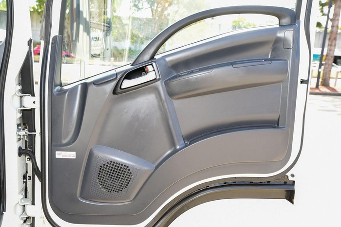 2024 Isuzu N Series NLR 45-150