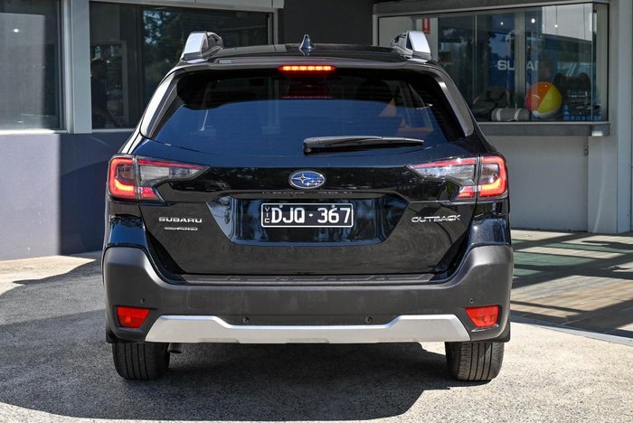 2023 Subaru Outback AWD Touring